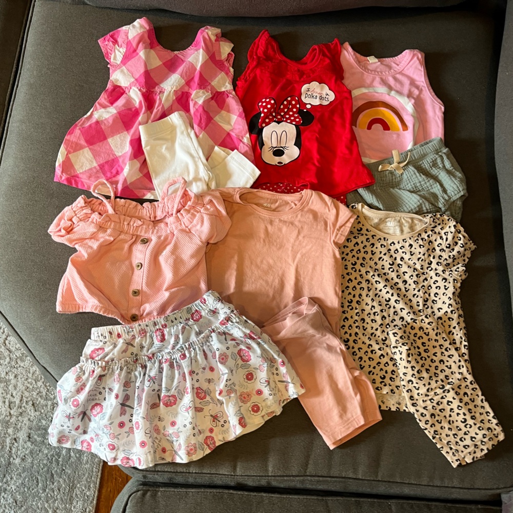 Toddler 2T sets of clothes top and bottoms set of 6